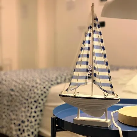 Bedroom Di Ponente ベッド・アンド・ブレックファスト *