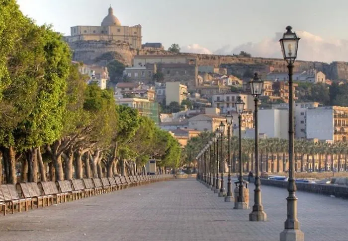 Bedroom Di Ponente 4*